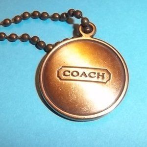 Classic Coach Hangtag